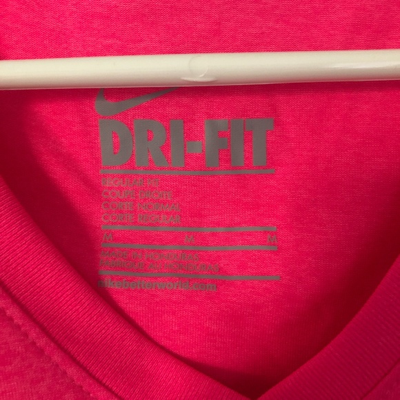 Nike Dri-Fit Dry Fit Neon Pink V Neck Long Sleeve T-Shirt Women’s Medium - Picture 2 of 3